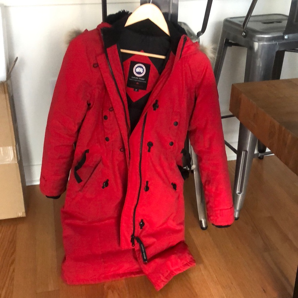 Canada Goose Jacket - Small